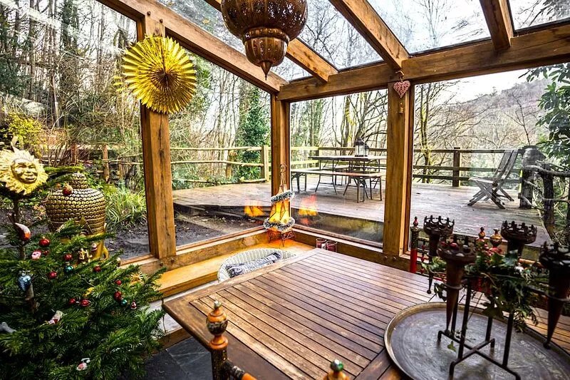Mellow Mountain Eco Retreat exclusive use with Tipi, wood burning Hot Tub, Sauna