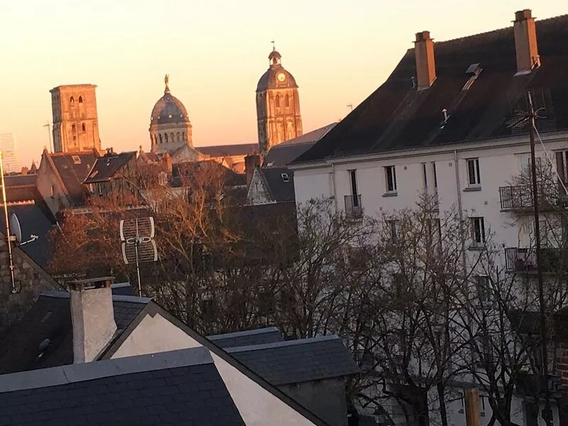 Historic Towers, completely renovated apartment
