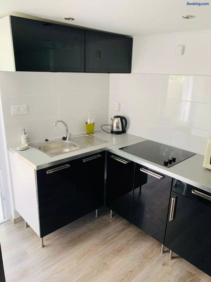 Apartment Bitter