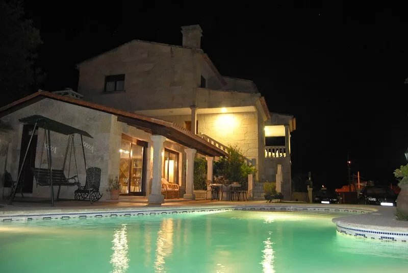 Villa in Baiona 1100 m from the Beach