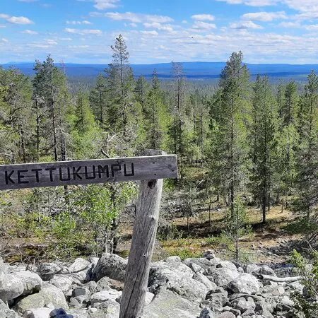 Kivitunturi Hiking Trail