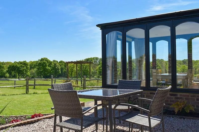 2 bedroom accommodation in Cowbeech, near Hailsham