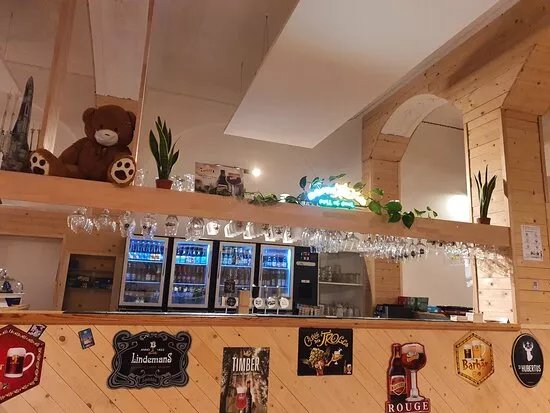 Kings & Queens Cafe