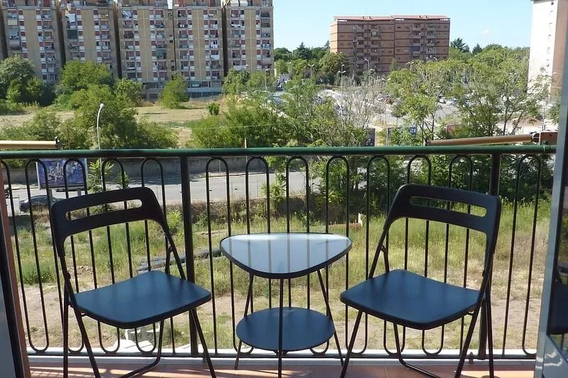 ROME TIBURTINA: HOW YOU FEEL AT HOME (WI-FI washing machine parking terrace)