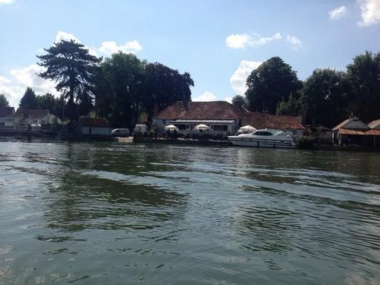 Thames Canoe Hire