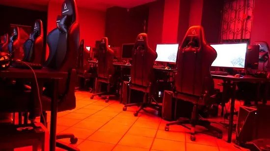 ESCA Gaming Cafe - ESPORTS CYBER ARENA
