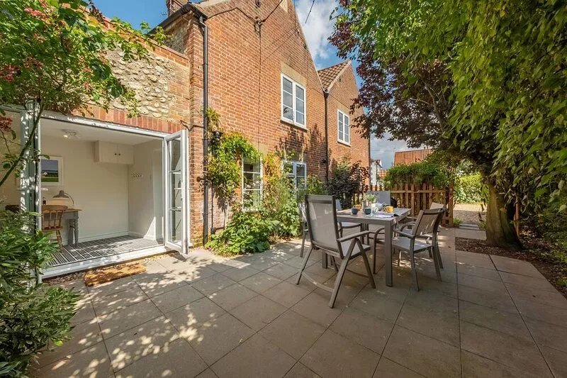 Ivy Cottage (D), Docking, Norfolk