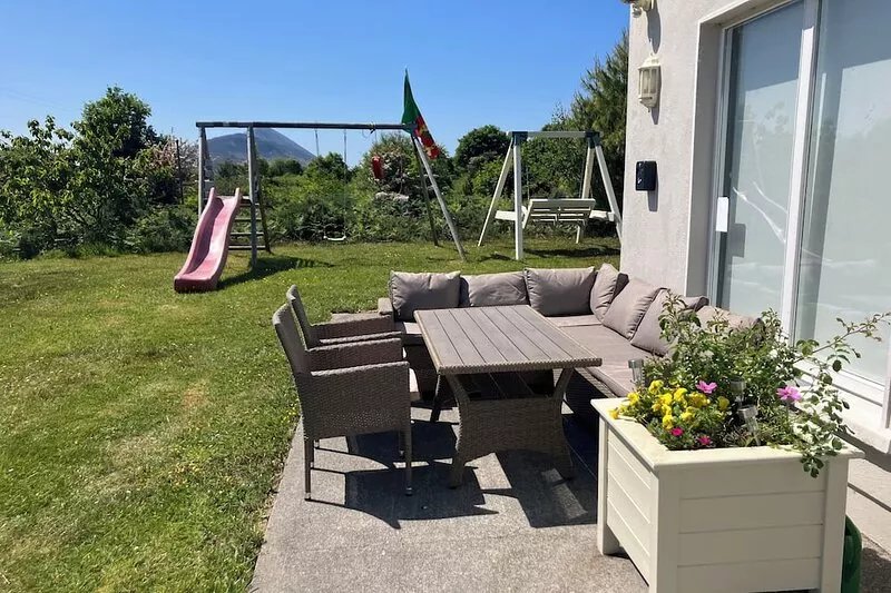 Beautiful Oakleaf Cottage, Westport, Co Mayo