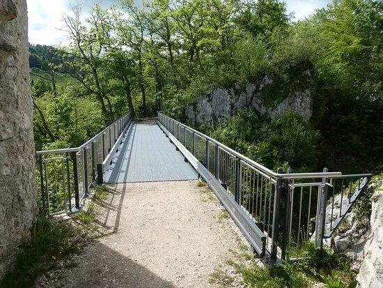 Ruine Pfeffingen