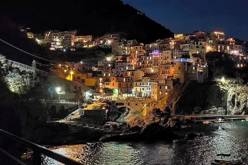 Stone house at the foot of the Cinque terre park.