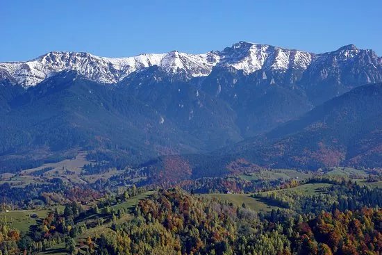 Visit Transilvania Travel