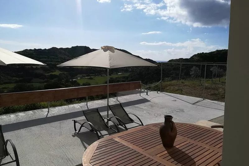 Beautiful "Aggos Cliff" House in Pissouri Cyprus