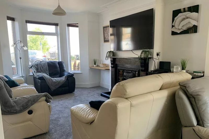 Inviting 3-Bed House in Lowestoft near the beach