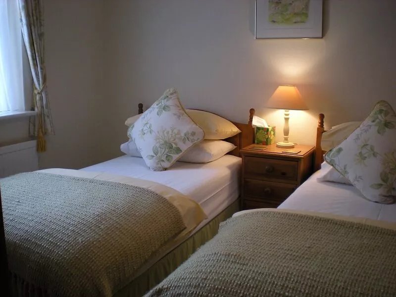 4 Star rated, 2 Bedrooms, close to beach & Town, free WiFi, reserved parking