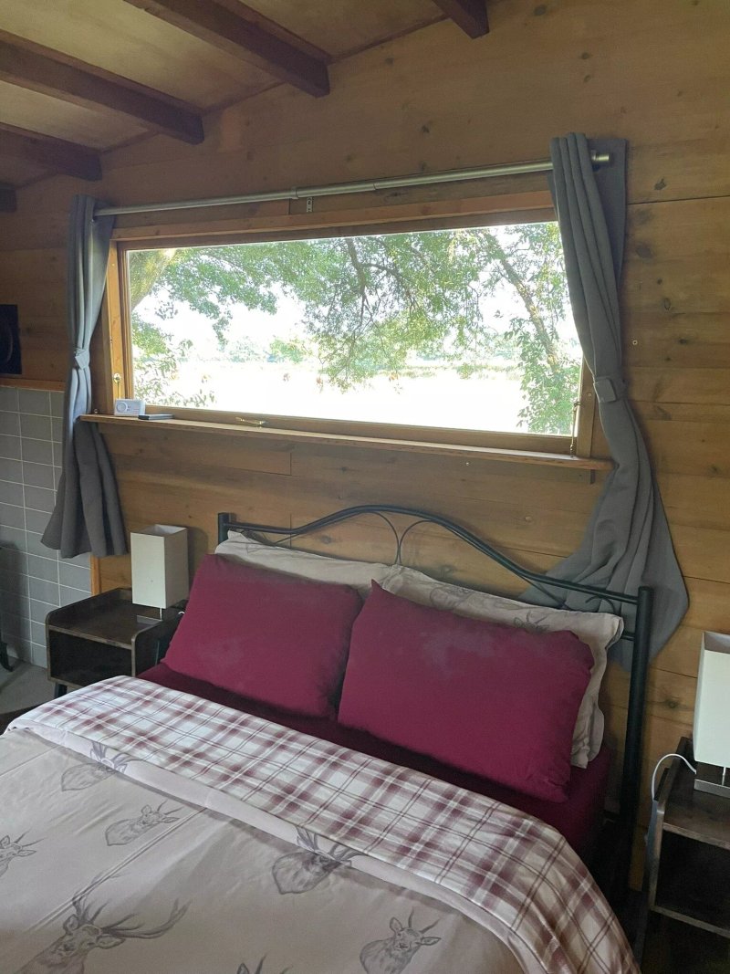 Old Mill House Log Cabins