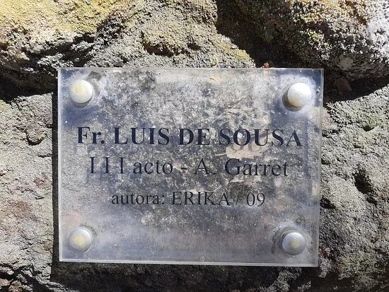 Estatua Frei Luis de Sousa