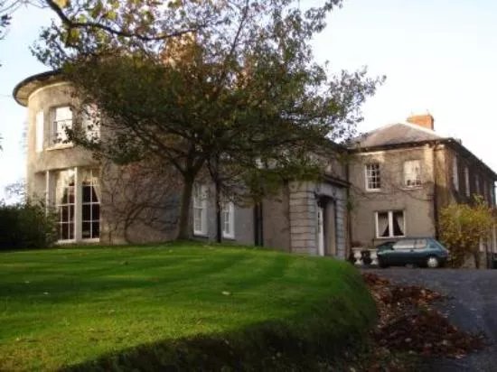 Ashbrook House Country Home B&B