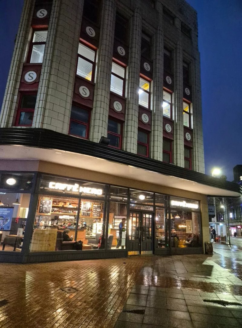 Caffe Nero- Royal Avenue