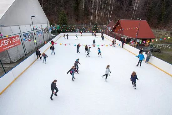 Czarny Gron Ice Skating Rink