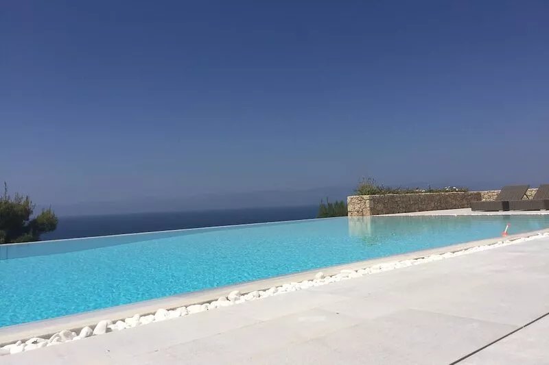 Unique location and stunning views. High standard with large pool