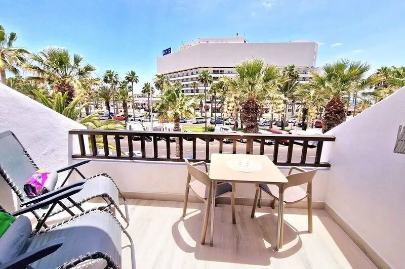1 Bedroom Penthouse Apartment, Duplex.Parque Santiago 1. Playa de Las