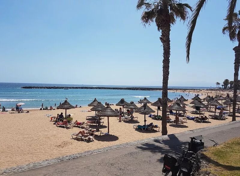 Attractive apartment with sea views in Parque Santiago 2