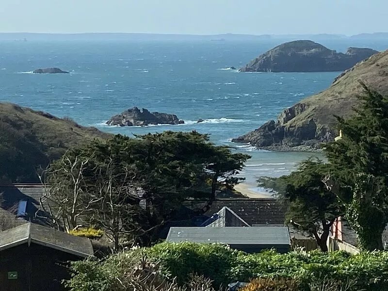 Delightful family cottage with large garden, amazing sea views, in Solva village
