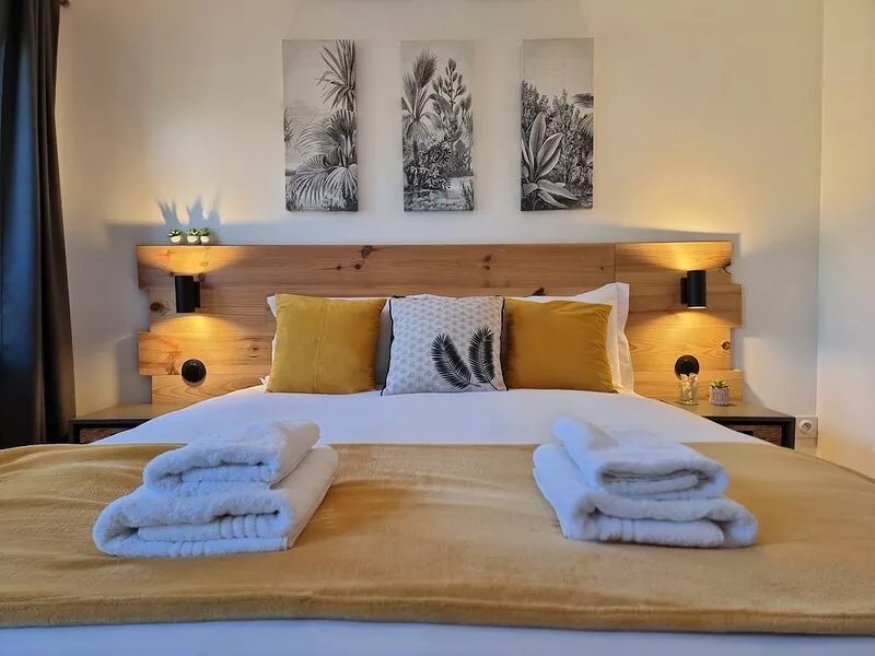Rive Sud - Charming Maisonette 2 P - City Center