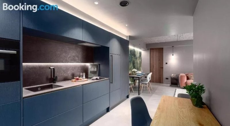 Lux & Comfort of Old Street