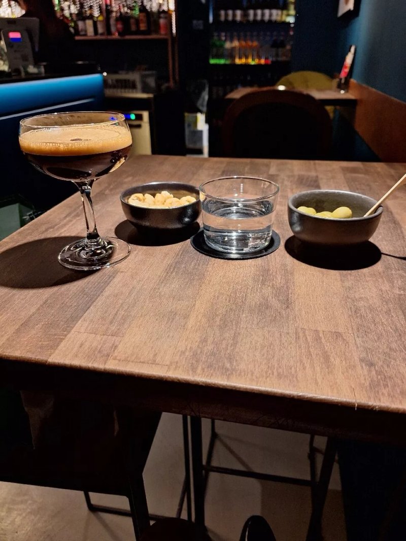 Marais Wine And Cocktails