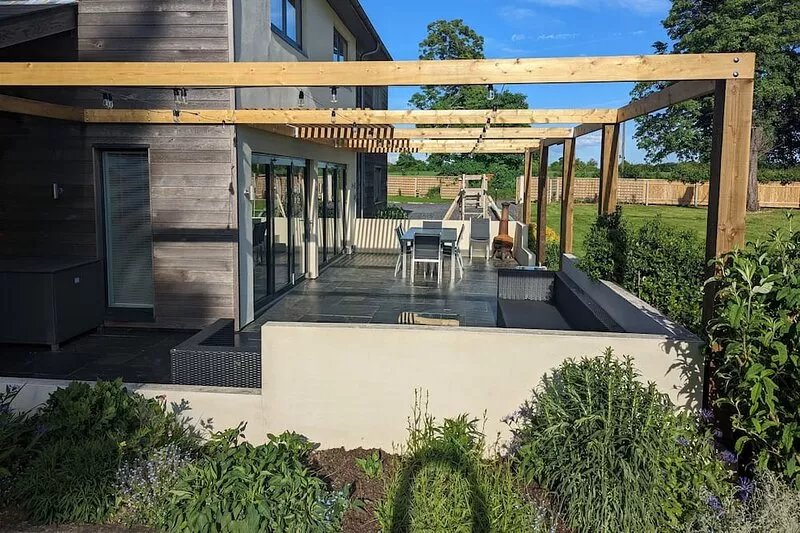 Unique, Spacious, Self-Built Eco House with Huge Garden and Movie Room