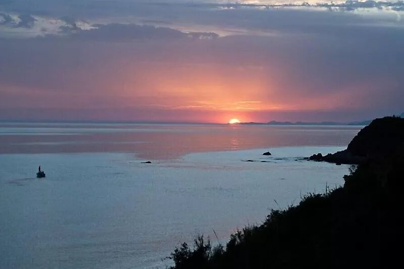 Villa Efelli: Beautiful seafront traditional Greek style villa, Ionian Coast