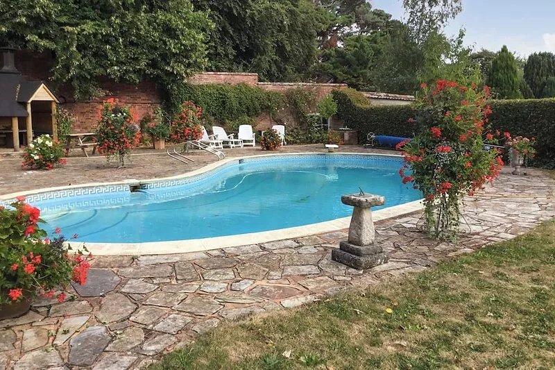 2 bedroom accommodation in Bow, near Crediton
