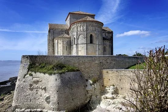 Eglise Sainte-Radegonde de Talmont