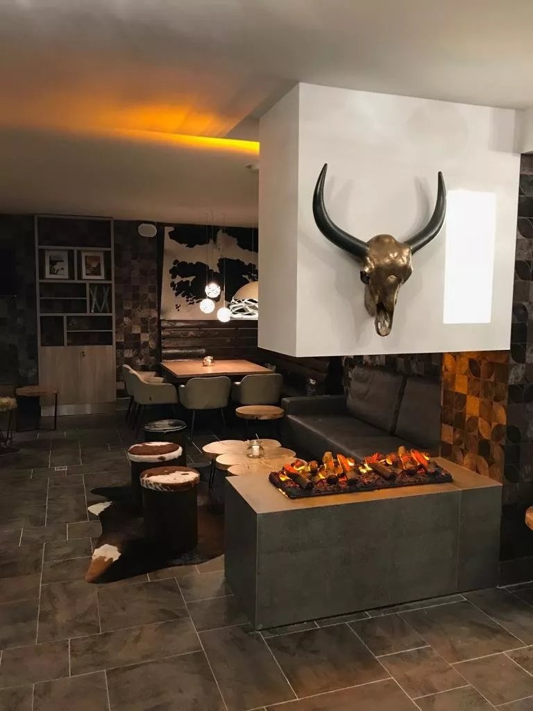 Hotel Restaurant Fis Jasna