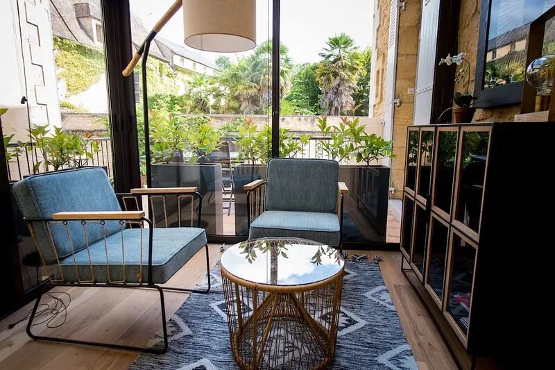 Elisabeth's suite in the heart of the medieval center of Sarlat