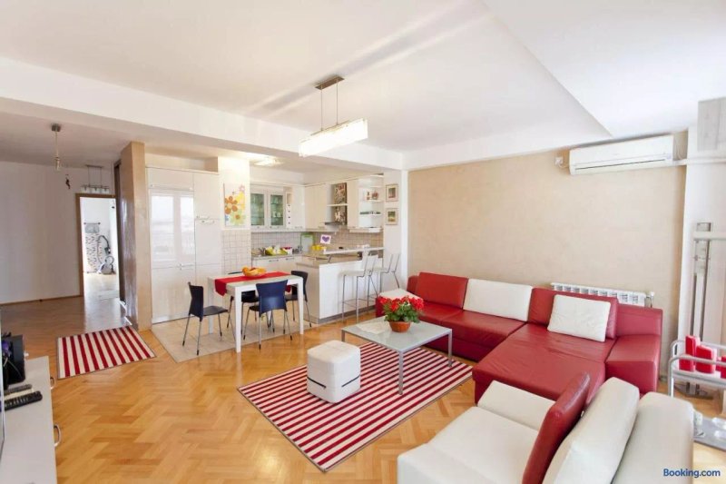 Tina Apartments