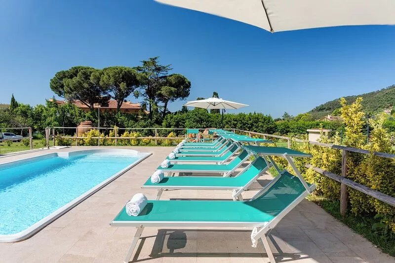 PRIVATE POOL - AGRITURISMO FATTORIA LA PIEVE - VILLA NERINO 8 km from Pisa