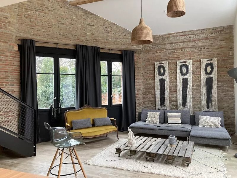 Magnificent, fully renovated village LOFT with swimming pool.