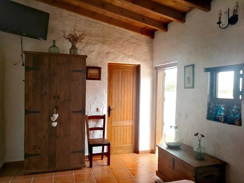 Nice country house with terrace, sea and mountains views