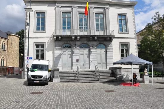 Gerechtshof - Court of Justice.