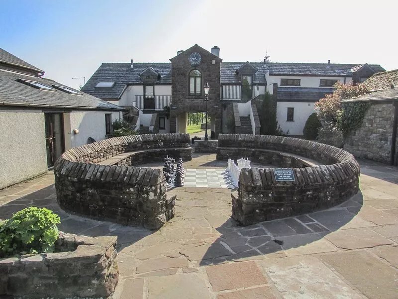 TILLY MINT COTTAGE, family friendly, with pool in Pooley Bridge