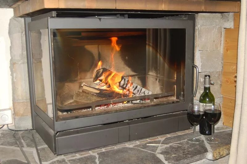 Chalet Nouveau Comfortable Chalet with 3 en suite bedrooms and free parking
