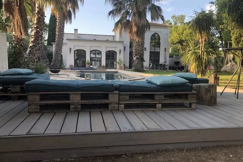 Contemporary villa with pool on 1000 m² of land, 10 km of Cap d'Agde