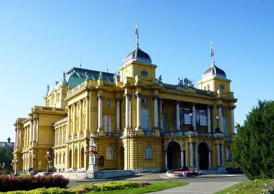Republic of Croatia Square / Trg Republike Hrvatske