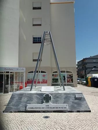 Monumento aos Combatentes de Peniche