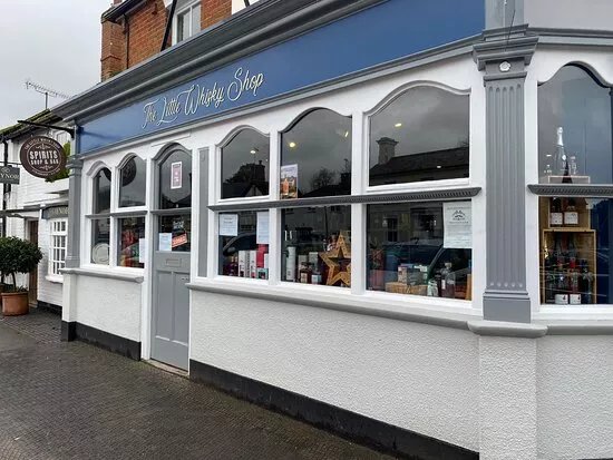 The Little Whisky Shop And Islas Bar