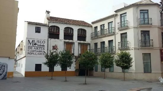 Museo de Artes y Costumbres Populares
