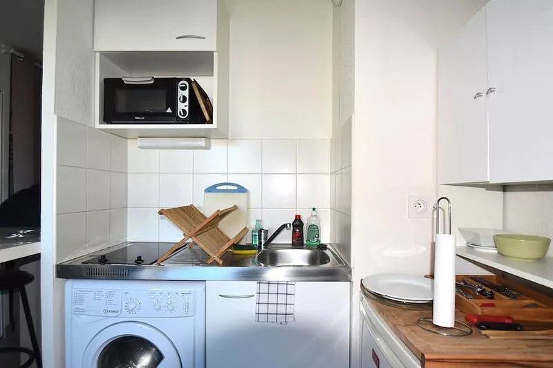 Studio Gare St Roch 1er étage - Air Rental