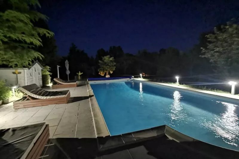 Beautiful large charming house swimming pool 14p near the Castles and Blois